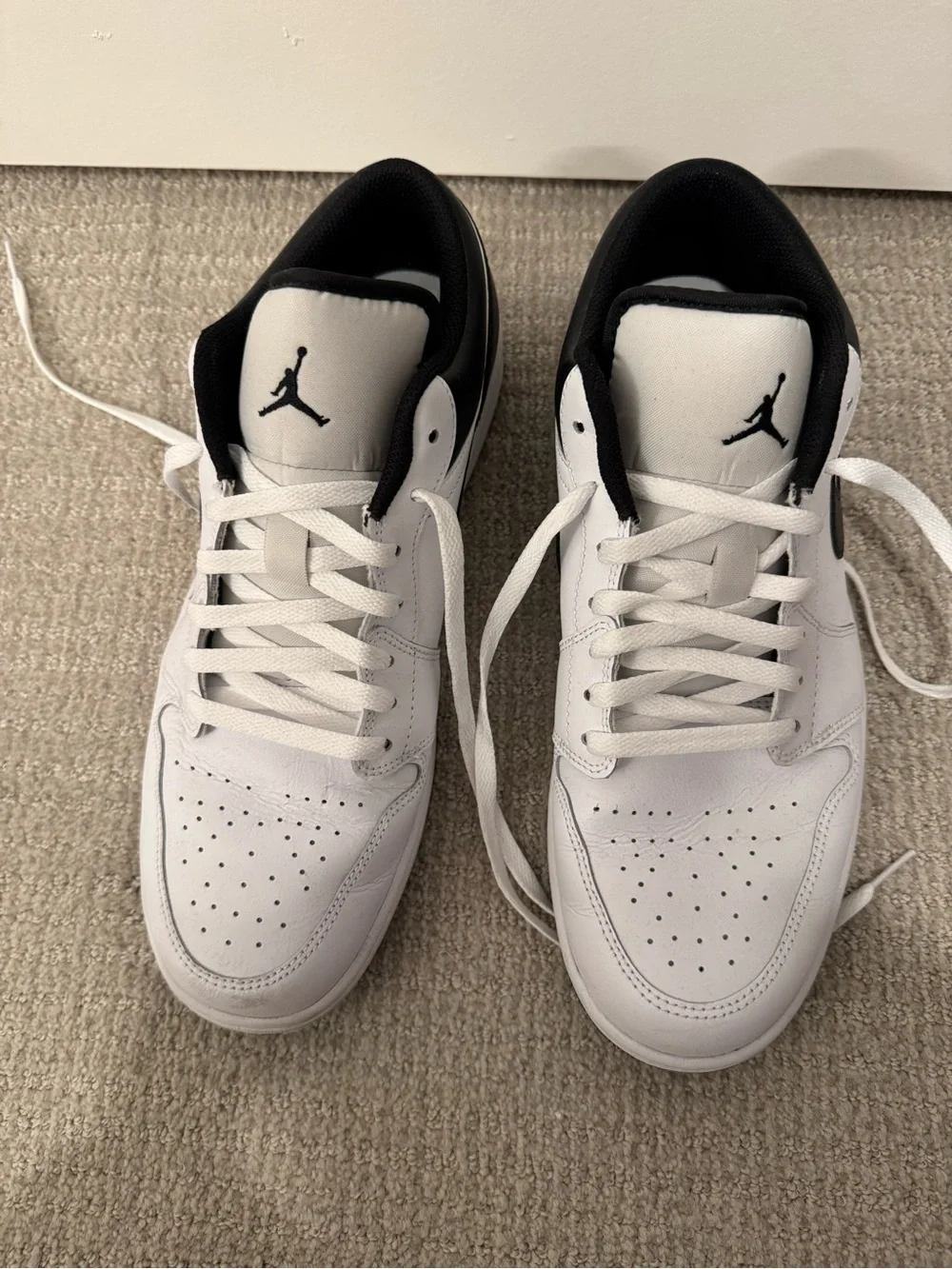 Jordan Men's Low-Top Sneakers in White and Black